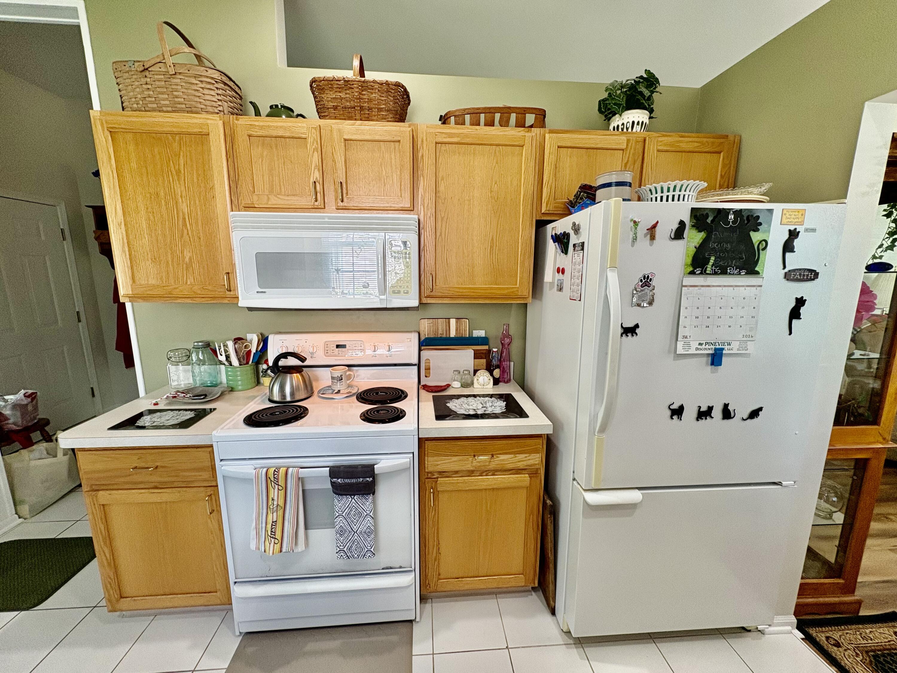 874 Chamberlain Court, Unit 9 Jackson, MI 49203 - Photo 6 of 26 IMG_6707