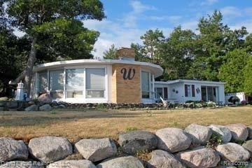 4954 Port Austin Road Caseville, MI 48725 - Photo 7 of 25 4954PtAustinLakeside.jpg