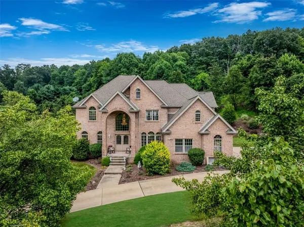 $997,000 | 3513 Lashan Drive, Murrysville, PA 15668
