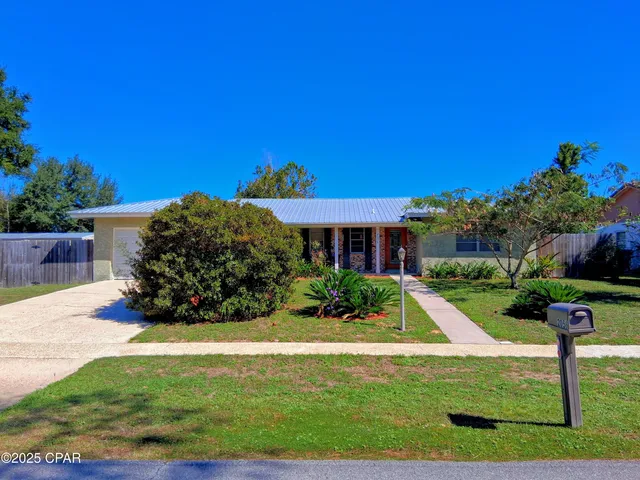 $297,000 | 2056 Sunny Hills Boulevard, Chipley, FL 32428