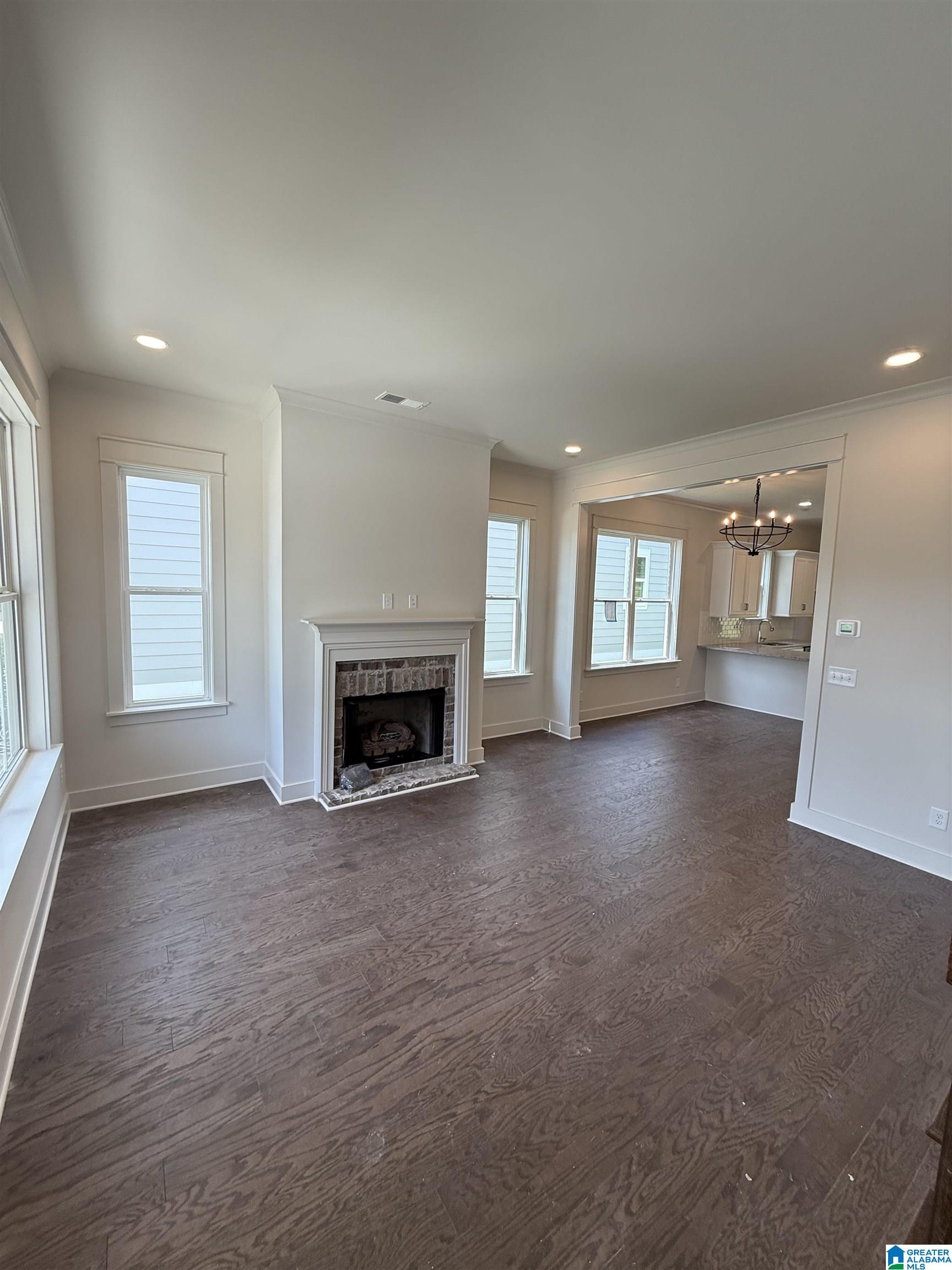 112 Huntley Rdg Drive Pelham, AL 35124 - Photo 2 of 12