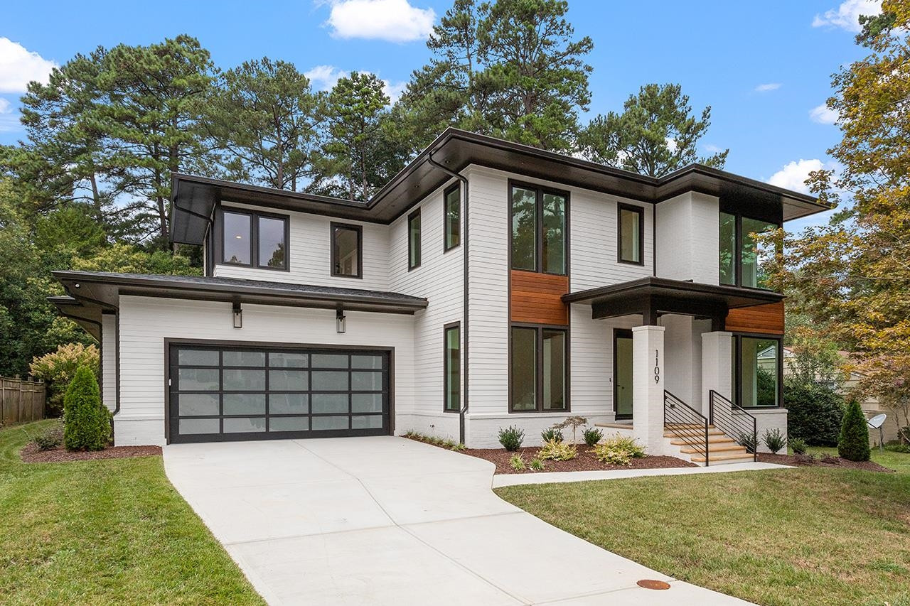 1109 Dogwood Lane Raleigh, NC 27607 - Photo 2 of 37 Photo 1