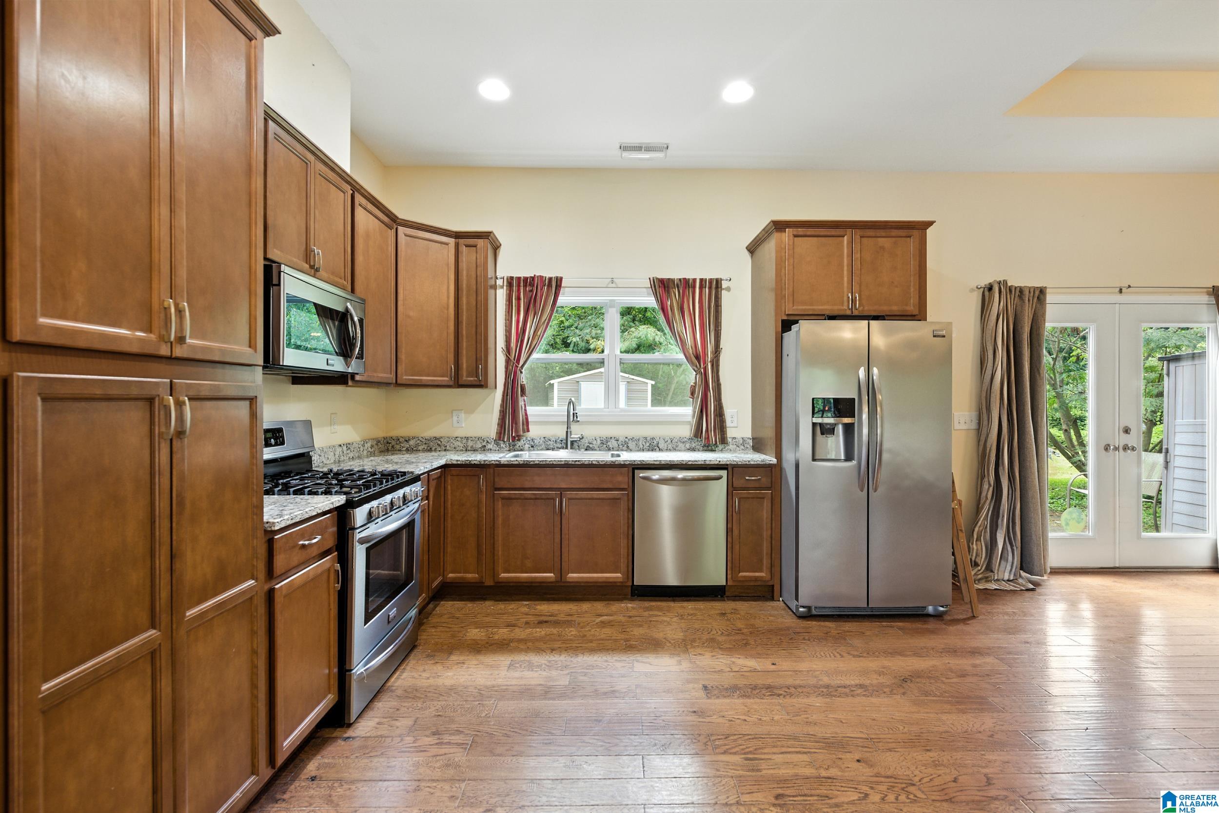 3648 Queenstown Road Trussville, AL 35173 - Photo 11 of 26