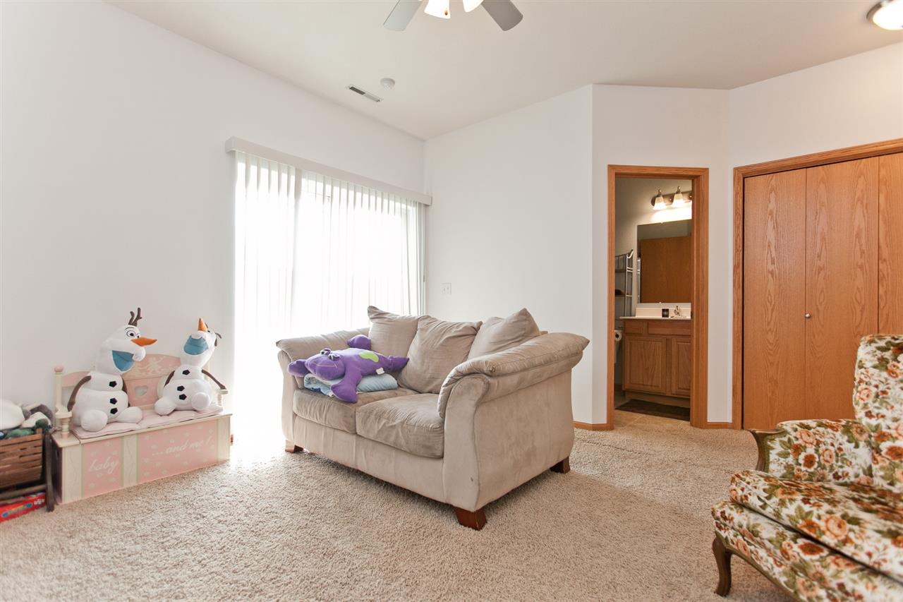 170 Watercress Road North Liberty, IA 52317 - Photo 18 of 25 Gallery Image 18