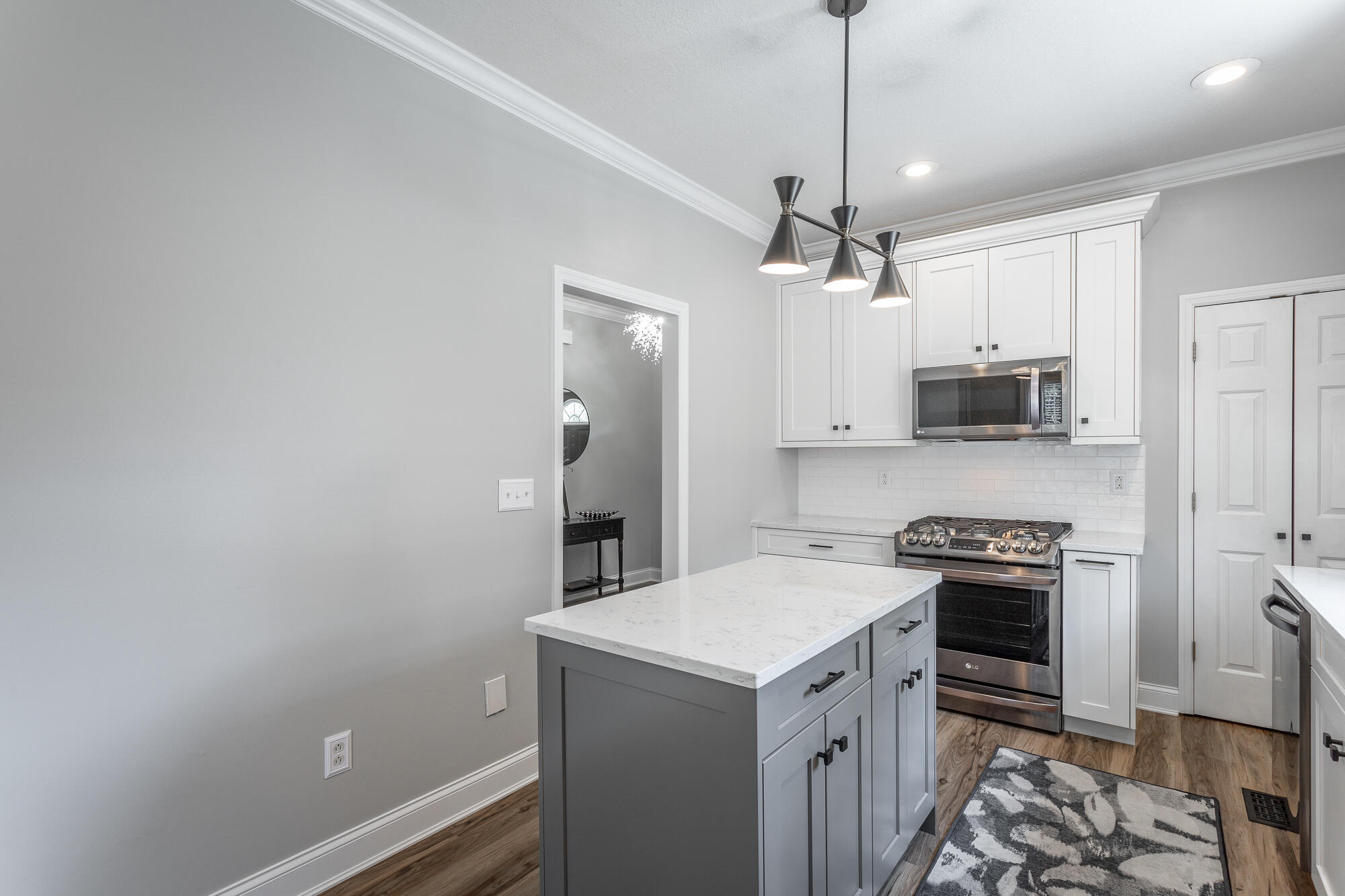 846 Altamont Road Chattanooga, TN 37415 - Photo 11 of 45 846 Altamont Road HD-13