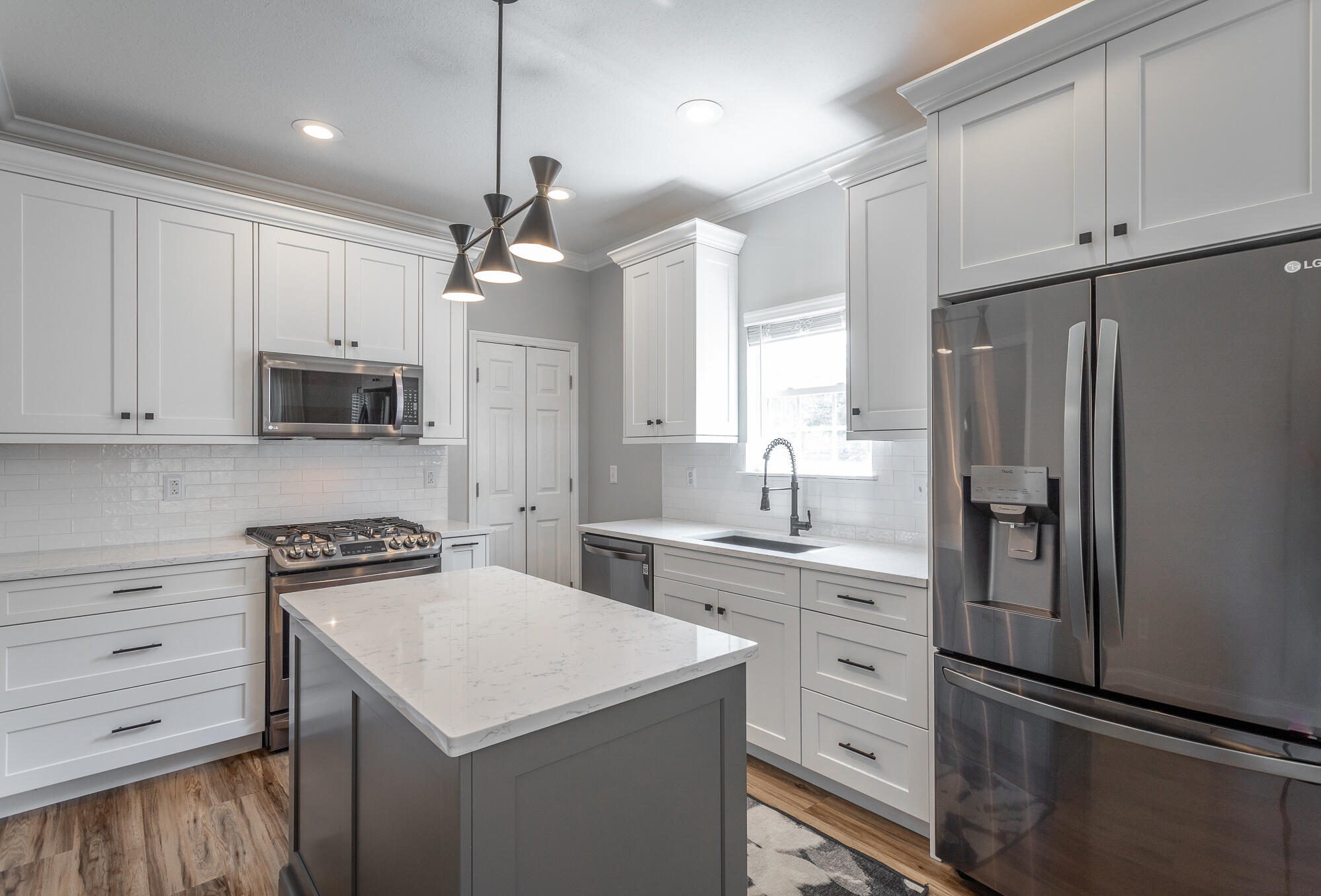846 Altamont Road Chattanooga, TN 37415 - Photo 6 of 45 846 Altamont Road HD-12
