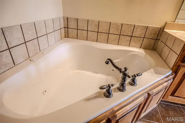 $699,000 | 10637 Highway Tt Lebanon Mo 65662, Grovespring, MO 65662