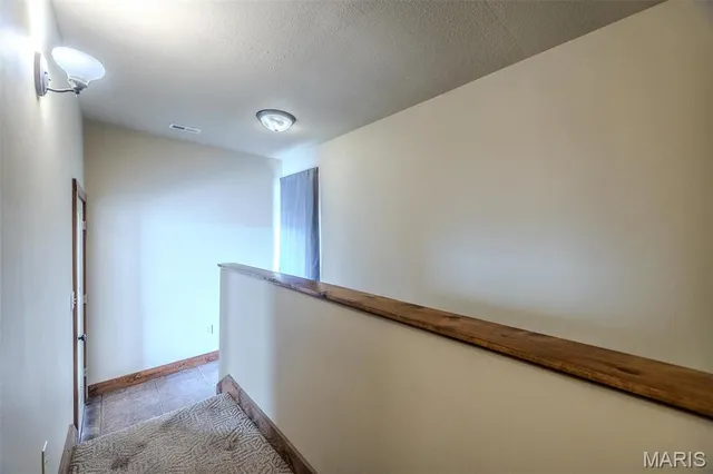 $699,000 | 10637 Highway Tt Lebanon Mo 65662, Grovespring, MO 65662