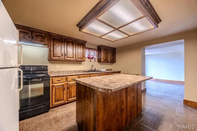 $699,000 | 10637 Highway Tt Lebanon Mo 65662, Grovespring, MO 65662