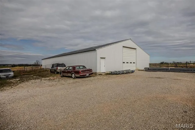 $699,000 | 10637 Highway Tt Lebanon Mo 65662, Grovespring, MO 65662