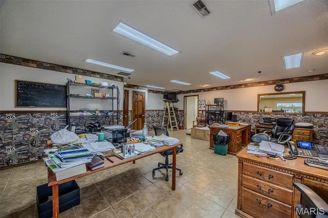 $699,000 | 10637 Highway Tt Lebanon Mo 65662, Grovespring, MO 65662