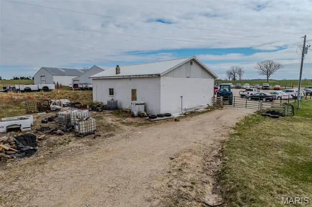 $699,000 | 10637 Highway Tt Lebanon Mo 65662, Grovespring, MO 65662