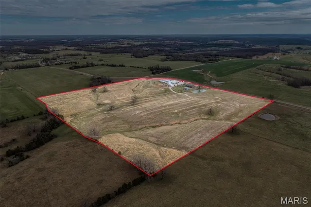 $699,000 | 10637 Highway Tt Lebanon Mo 65662, Grovespring, MO 65662