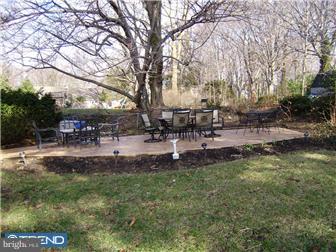 5 South Colonial Ridge Moorestown, NJ 08057 - Photo 2 of 12 Exterior Back
