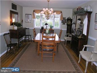 5 South Colonial Ridge Moorestown, NJ 08057 - Photo 4 of 12 Dining Room