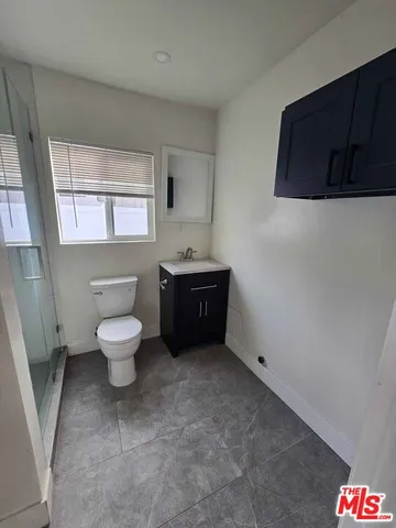 $3,850 | 14123 Califa Street, Van Nuys, CA 91401