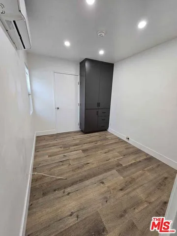 $3,850 | 14123 Califa Street, Van Nuys, CA 91401