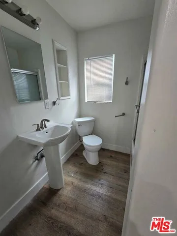 $3,850 | 14123 Califa Street, Van Nuys, CA 91401