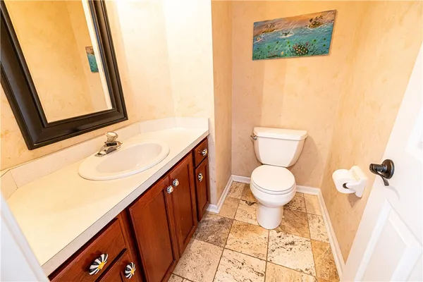 $727,000 | 22 Royale Drive, Perinton, NY 14450