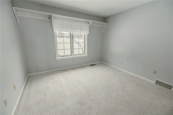 $727,000 | 22 Royale Drive, Perinton, NY 14450