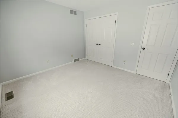 $727,000 | 22 Royale Drive, Perinton, NY 14450