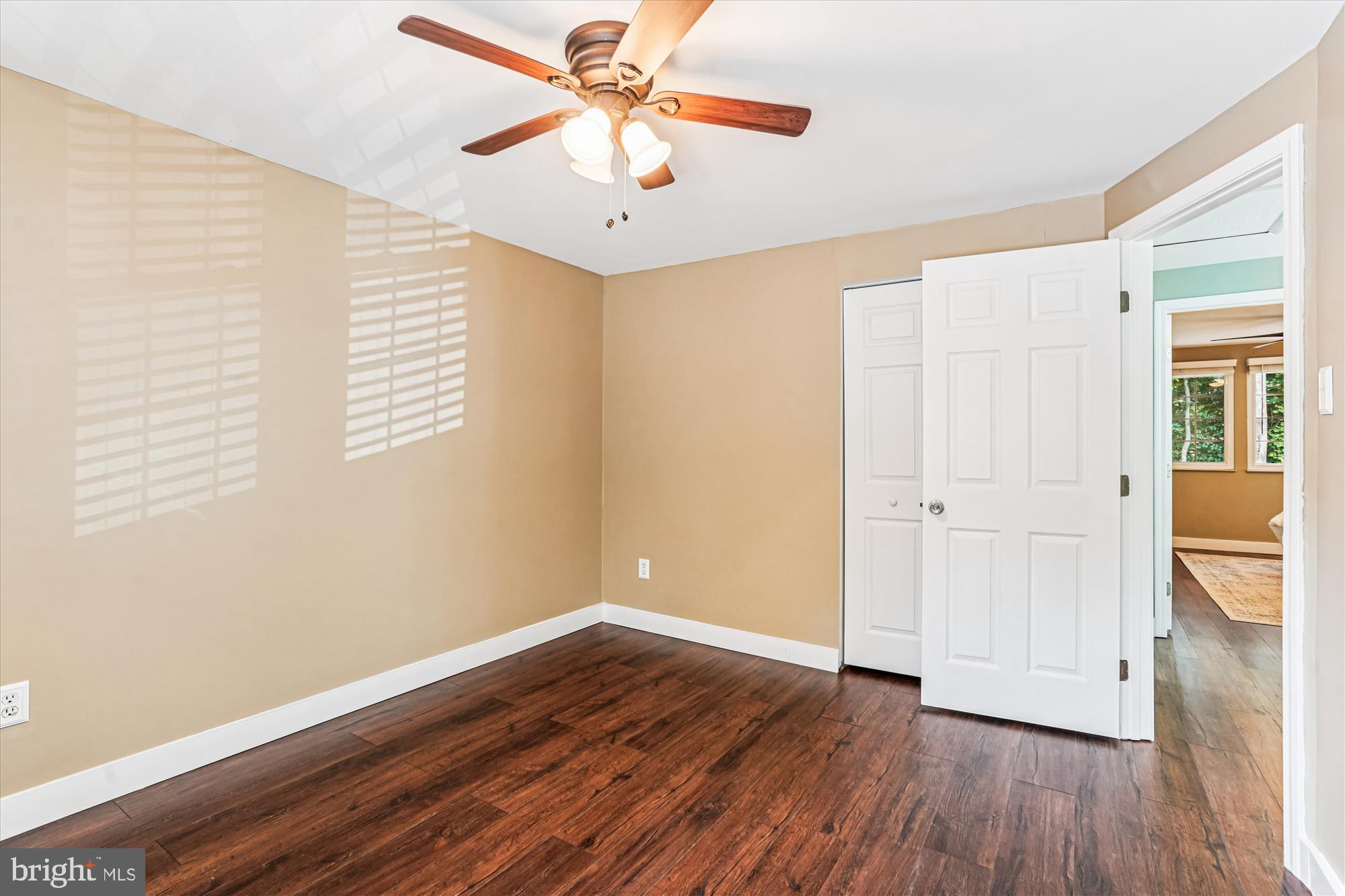 11708 Mossy Creek Lane Reston, VA 20191 - Photo 40 of 50 Bedroom 3