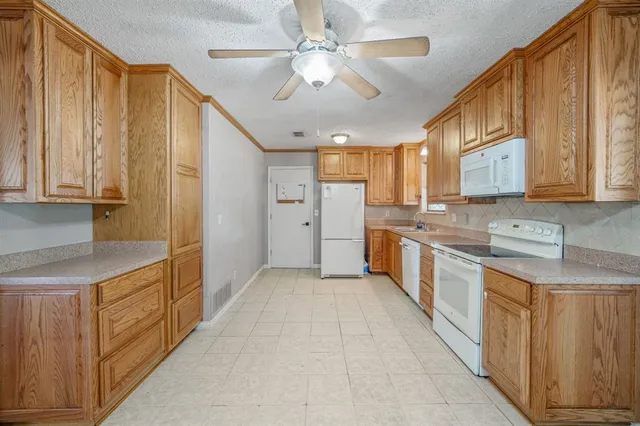 $304,000 | 103 Spicewood Drive, Stephenville, TX 76401