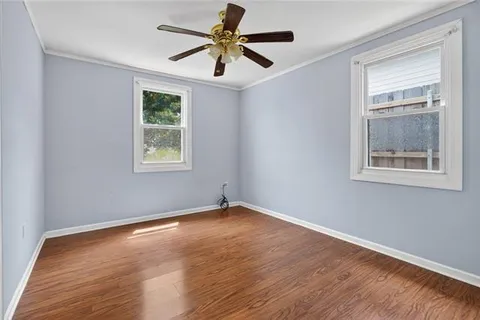 $299,000 | 1321 Lakeshore Drive, Metairie, LA 70005