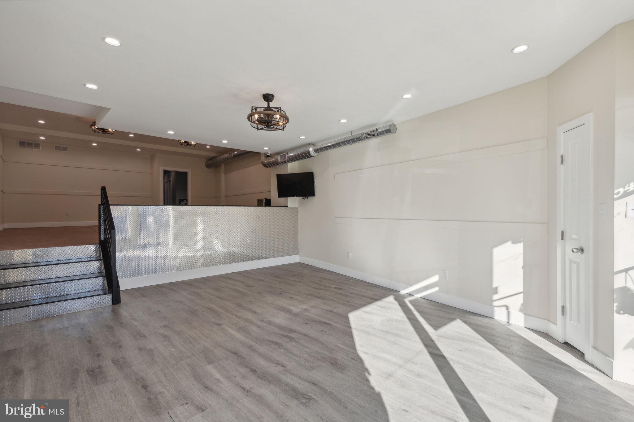 5460 Ridge Avenue Philadelphia, PA 19128 - Photo 11 of 26 a view of a hallway with seating space