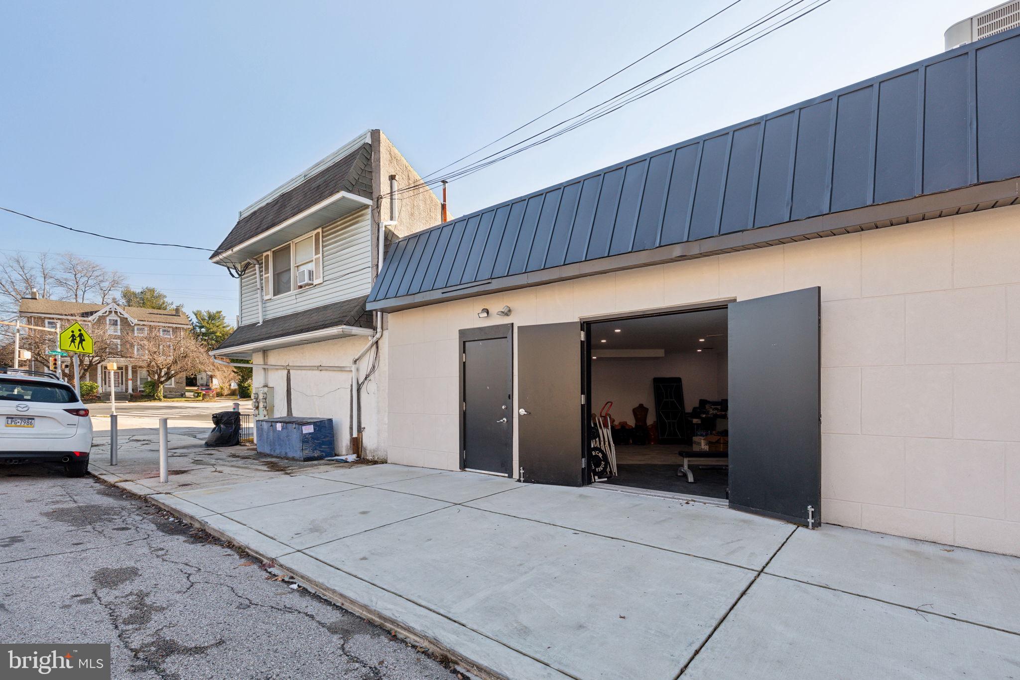 5460 Ridge Avenue Philadelphia, PA 19128 - Photo 6 of 26