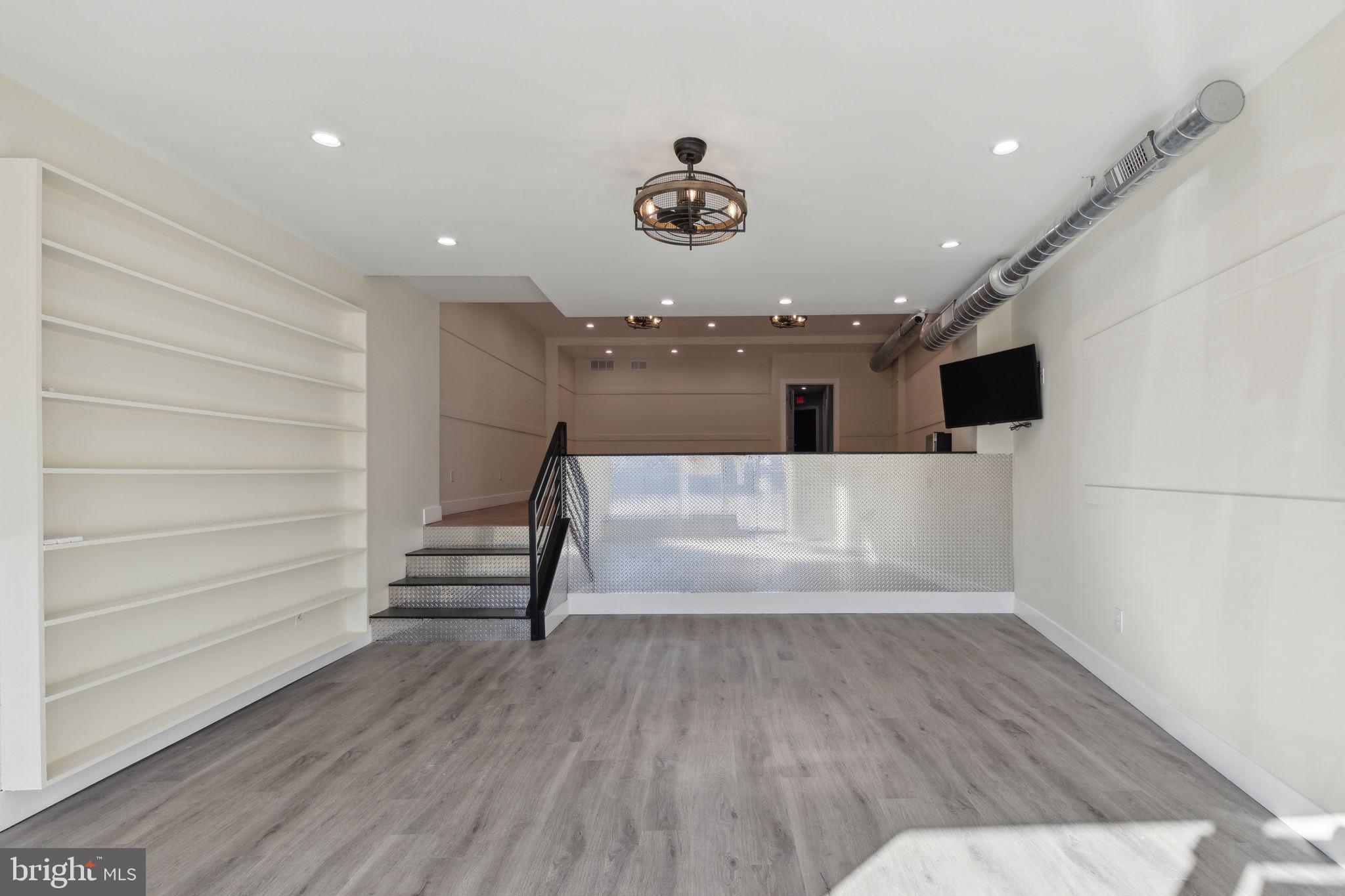5460 Ridge Avenue Philadelphia, PA 19128 - Photo 9 of 26 a view of entryway and kitchen