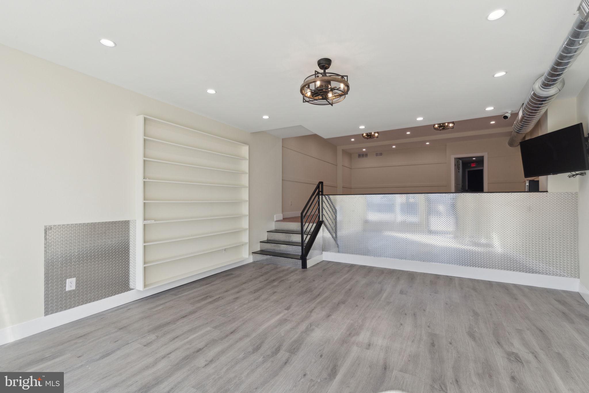 5460 Ridge Avenue Philadelphia, PA 19128 - Photo 10 of 26 a view of a hallway with seating space