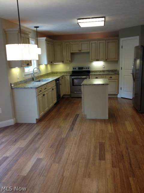 6776 Bonnieview Road Cleveland, OH 44143 - Photo 3 of 13 Gallery Image 3