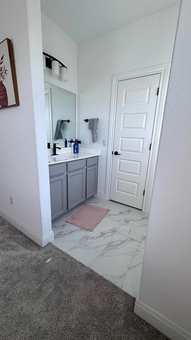 126 Georgia Lace Trail Georgetown, TX 78626 - Photo 24 of 32 a room with white cabinets and white appliances