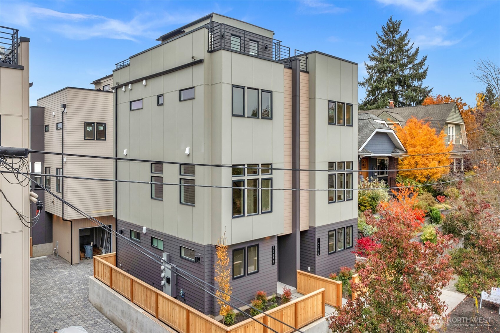 1416 North 47th Street, Unit A Seattle, WA 98103 - Photo 2 of 26