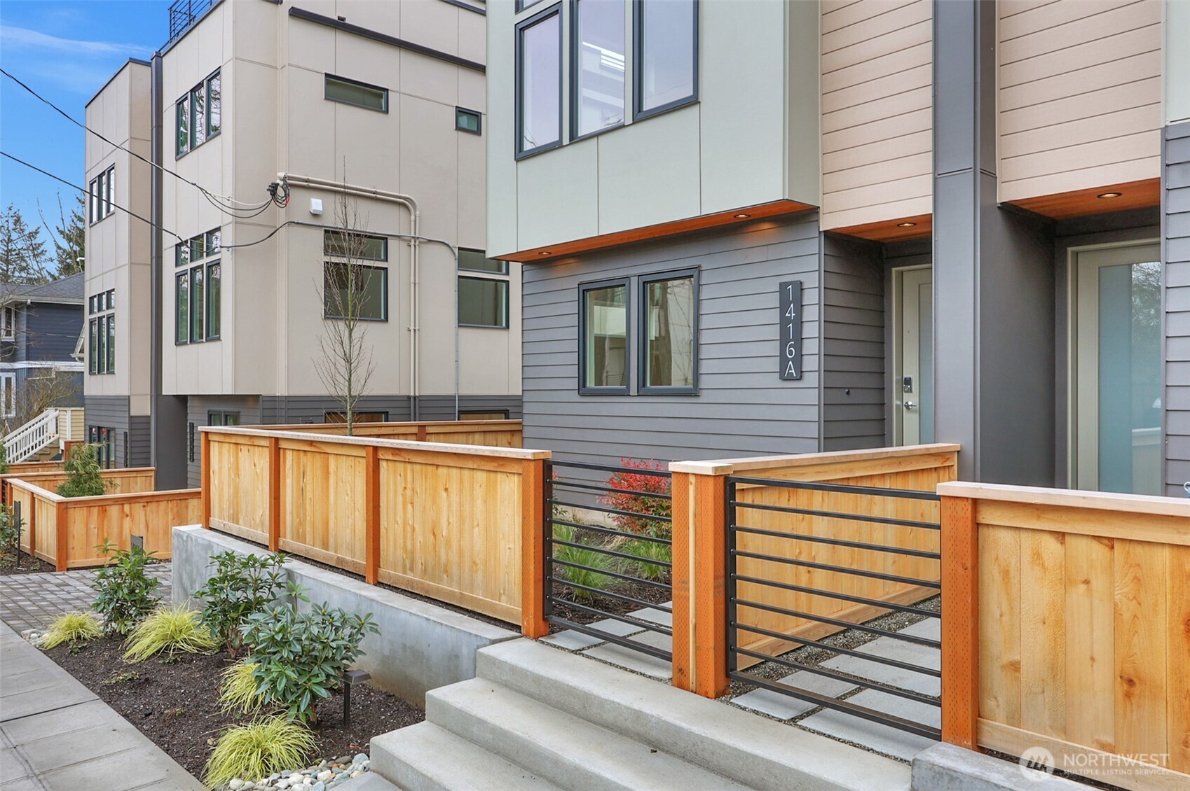 1416 North 47th Street, Unit A Seattle, WA 98103 - Photo 3 of 26