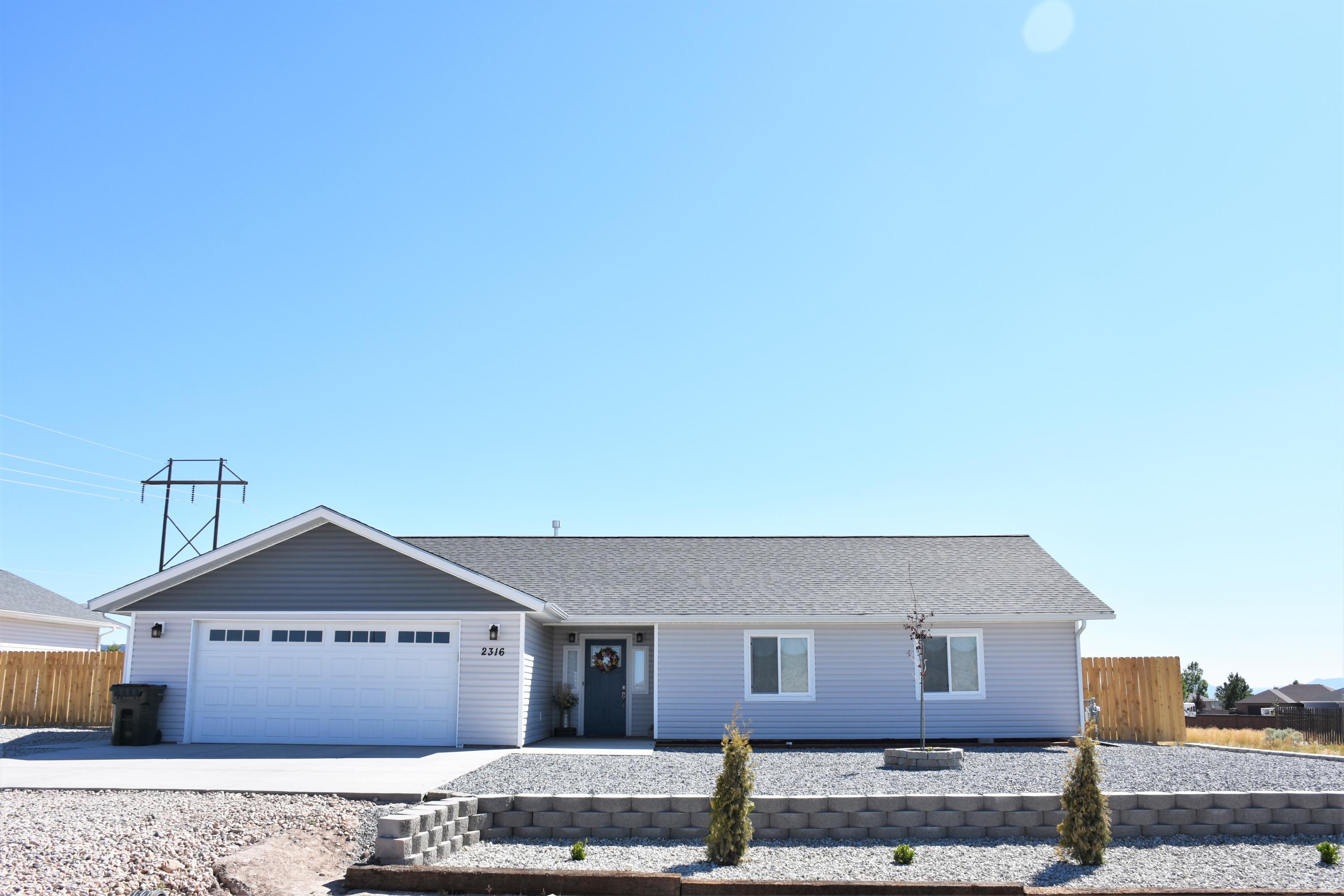 2316 East Village Green Road Enoch, UT 84721 - Photo 1 of 1 DSC_0625