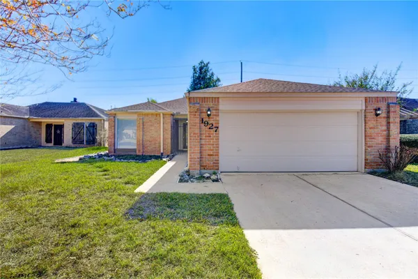 $1,850 | 1927 Ash Meadow Drive, Houston, TX 77090