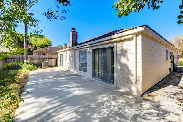 $1,850 | 1927 Ash Meadow Drive, Houston, TX 77090