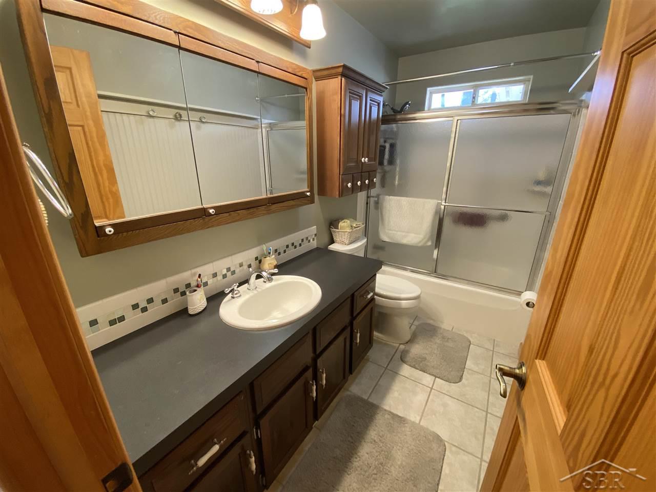 7318 Rookway Road Bridgeport, MI 48722 - Photo 22 of 39