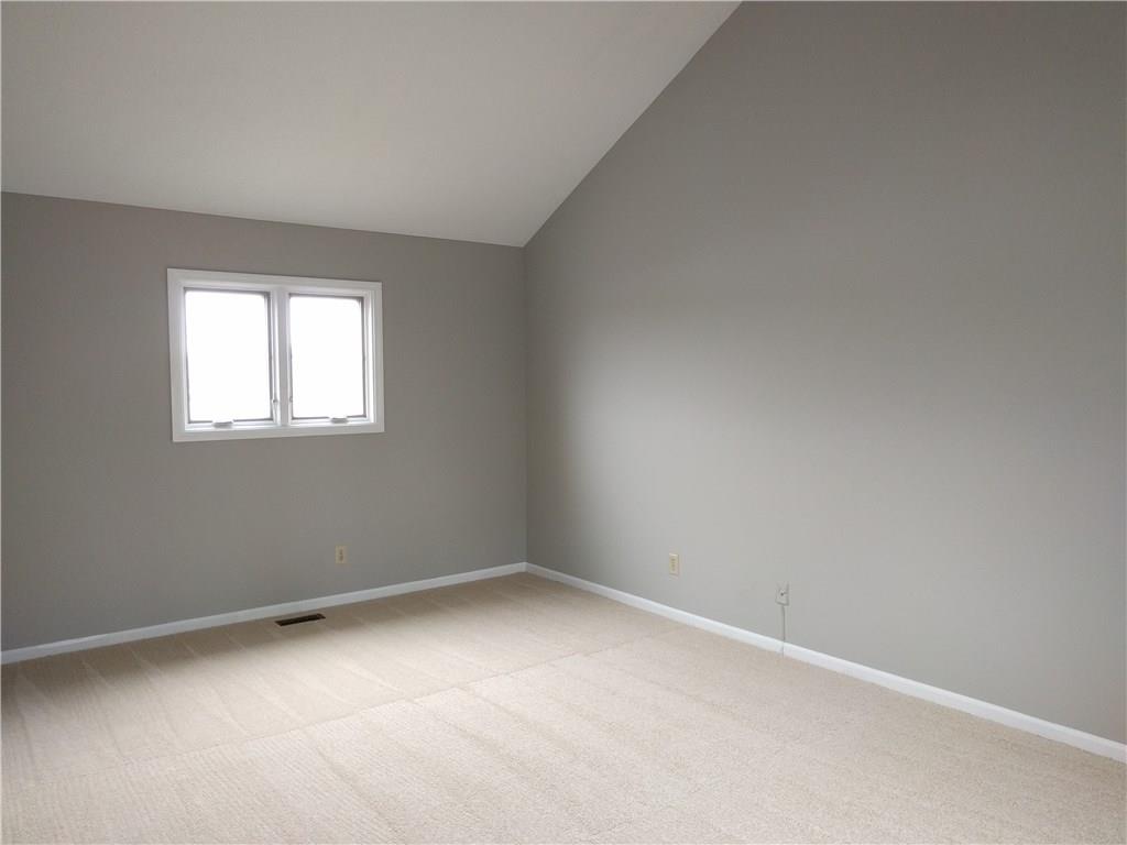 7659 South River Road, Unit 34 Indianapolis, IN 46240 - Photo 5 of 15 Gallery Image 5