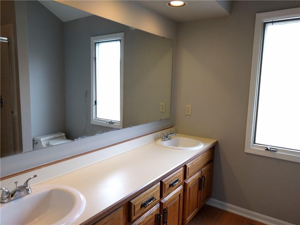 7659 South River Road, Unit 34 Indianapolis, IN 46240 - Photo 7 of 15 Gallery Image 7