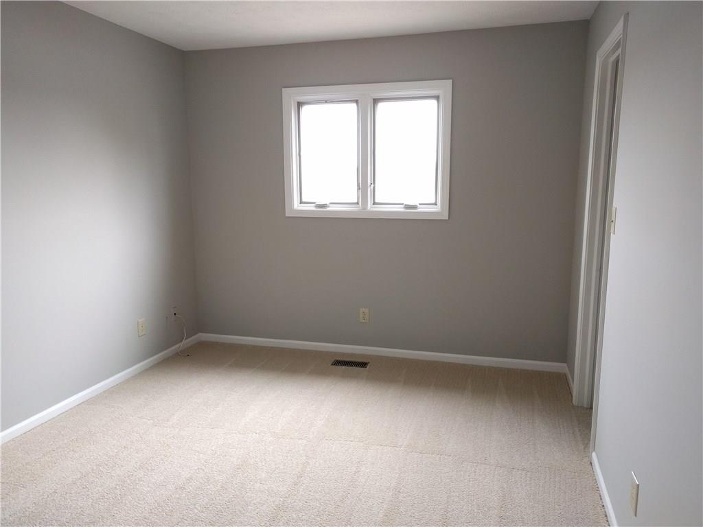 7659 South River Road, Unit 34 Indianapolis, IN 46240 - Photo 9 of 15 Gallery Image 9