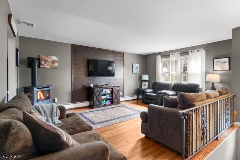 9 Partridge Lane Sparta, NJ 07871 - Photo 5 of 40