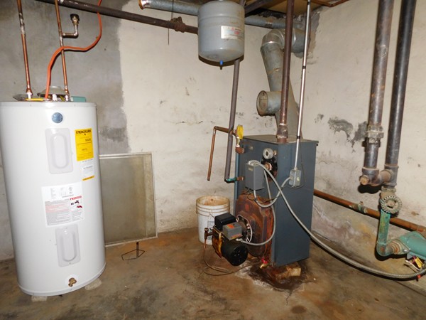 3267 Boston Road Wilbraham, MA 01095 - Photo 10 of 11 a view of a room with gym equipment
