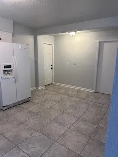 $1,700 | 5729 Flynn Parkway, Corpus Christi, TX 78413