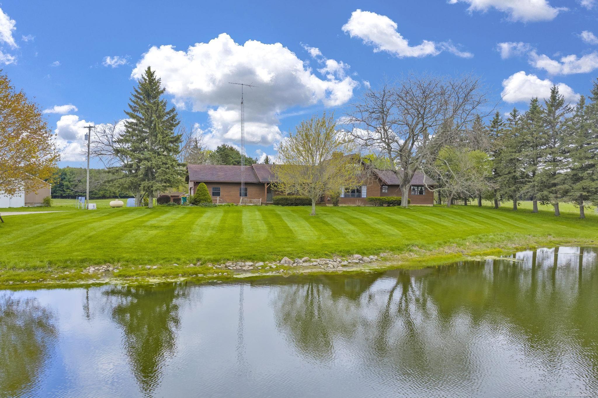 5800 Deckerville Road Deckerville, MI 48427 - Photo 5 of 68
