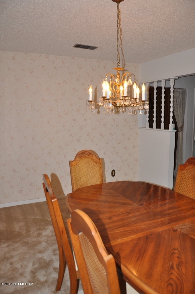 6148 Round Lake Road South Jacksonville, FL 32277 - Photo 5 of 20 Formal dining room