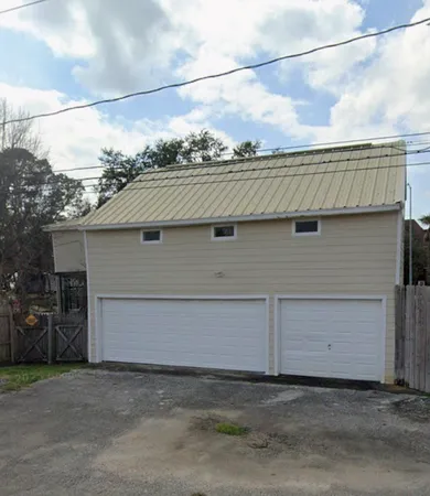 $1,500 | 8 Bayvilla Street, Baytown, TX 77520