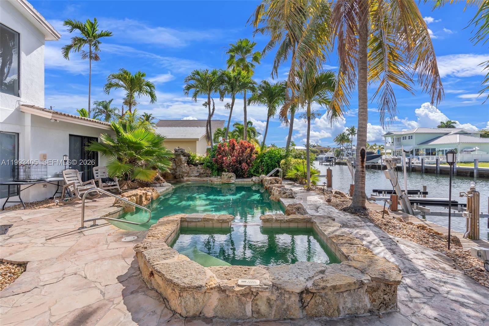 2858 Northeast 33rd Street Lighthouse Point, FL 33064 - Photo 14 of 24